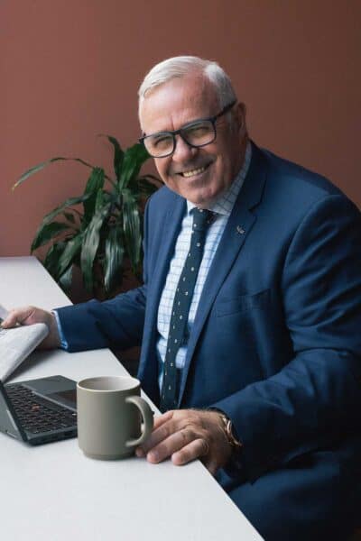 Sam Bennett Celebrant